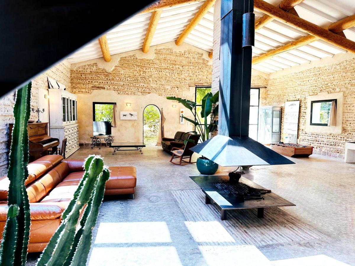 Magnifique Loft - Piscine - Tennis - Babyfoot Nimes Exterior foto